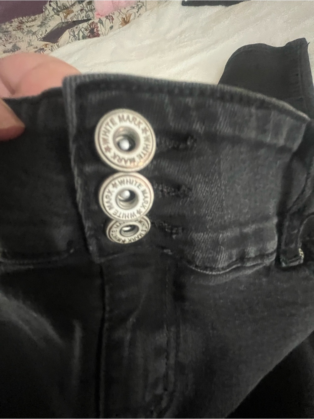 White Mark Denim Collection women’s plus size stretch skinny jeans size 16 black - Picture 8 of 9